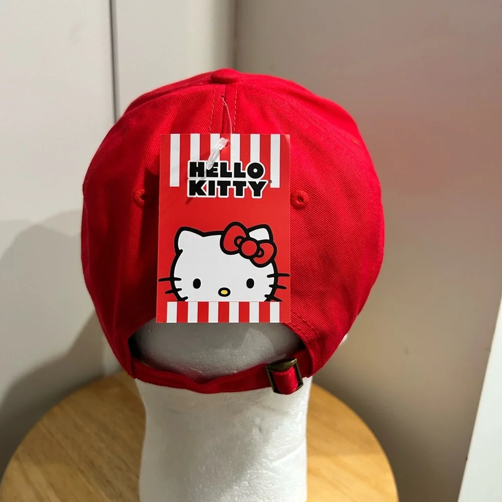 Hello Kitty Red Cap - Picture 5 of 6